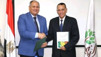 بروتوكول-تعاون-بين-البحوث-الزراعية-وتنمية-الريف-المصري-الجديد-لإنتاج-هجين-الخيار-“حورس”