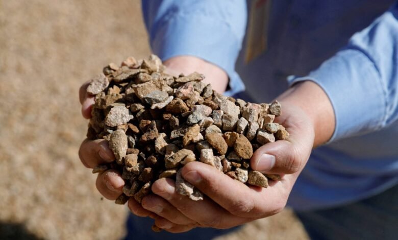 أمريكا-تعزز-إمدادات-المعادن-النادرة-باستثمار-نحو-1.6-مليار-دولار